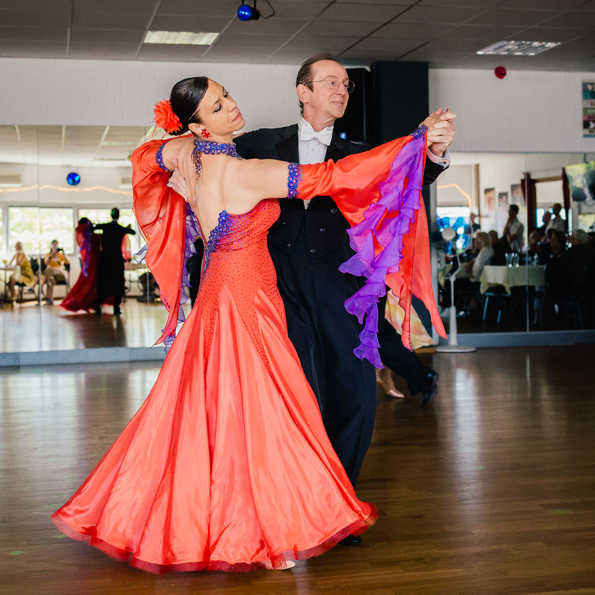 Standard-Turnierpaar des TSC Rot-Weiss Viernheim e.V. Dr. Peter Hartel und Sandra Buss