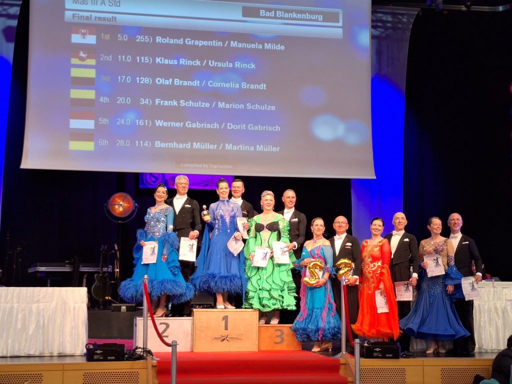 Werner und Dorit Gabrisch auf Platz 5 von 34 Paaren beim Turnier am Saalebogen 2025